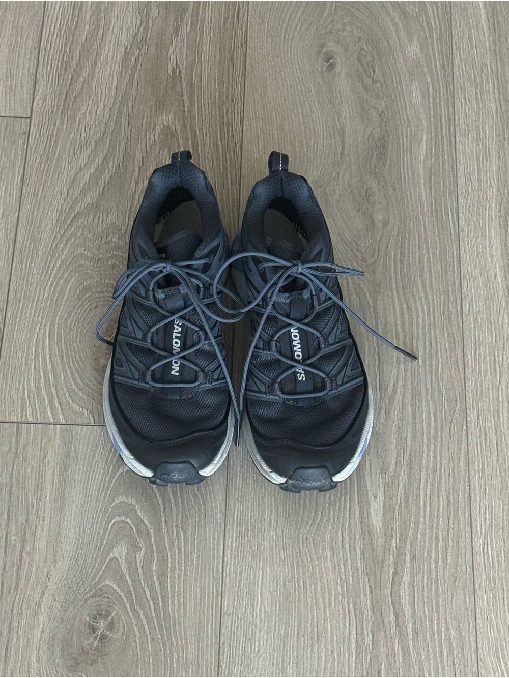 Salomon XT6 Sneakers